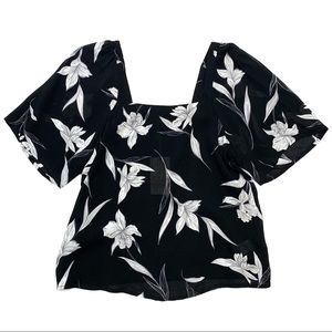 A New Day Black and White Floral Square Neck Top Size XS